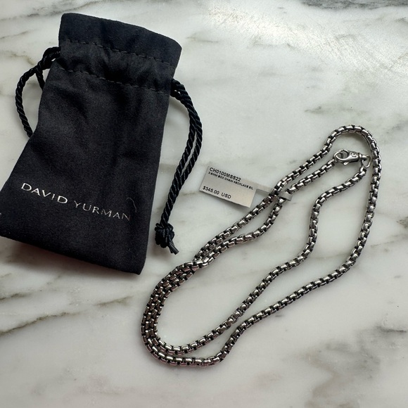 Never worn - Picture 2 of 2